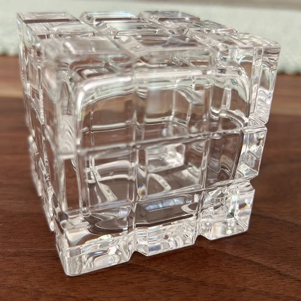 Crystal cubic cube Cote